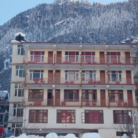 Dormico'S Hotel Snowbird Manāli Kültér fotó
