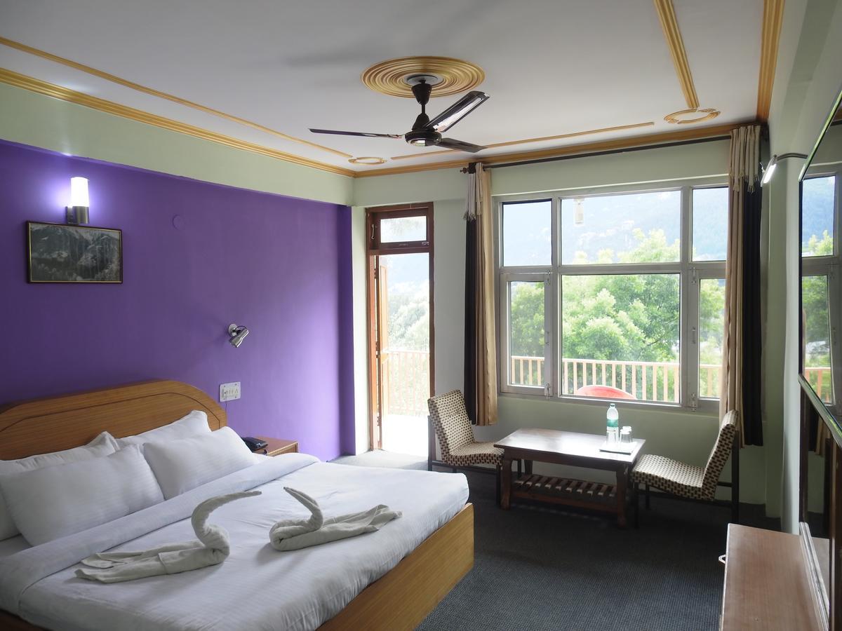 Dormico'S Hotel Snowbird Manāli Kültér fotó